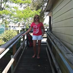 Meet your Posher, Theodora